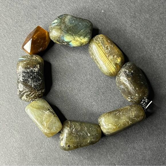 Chunky Labradorite Stone Stretch Bracelet Tumbled Gemstone - Picture 2 of 4